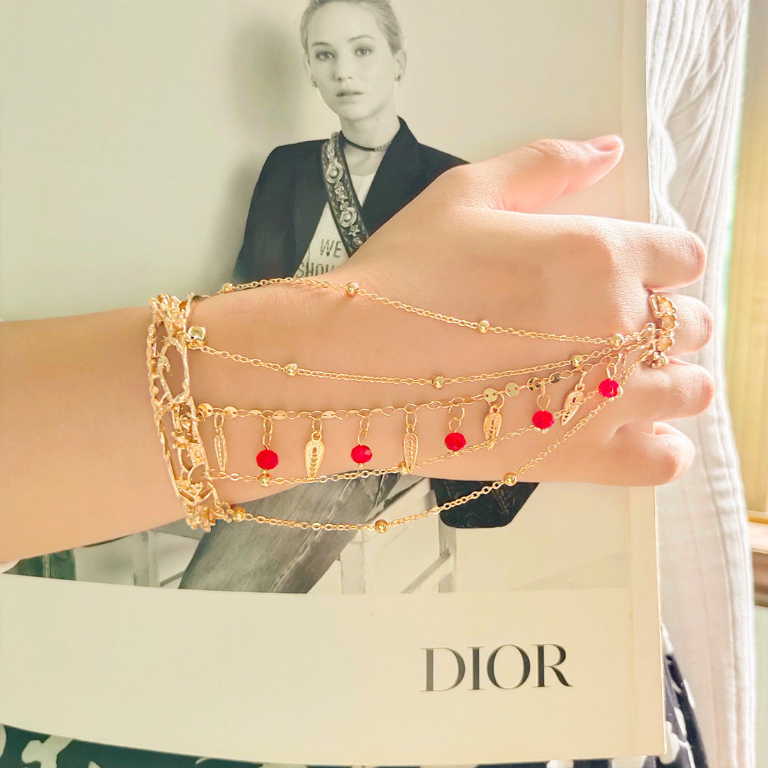 Fresh and personalized retro gold noble adjustable temperament ring