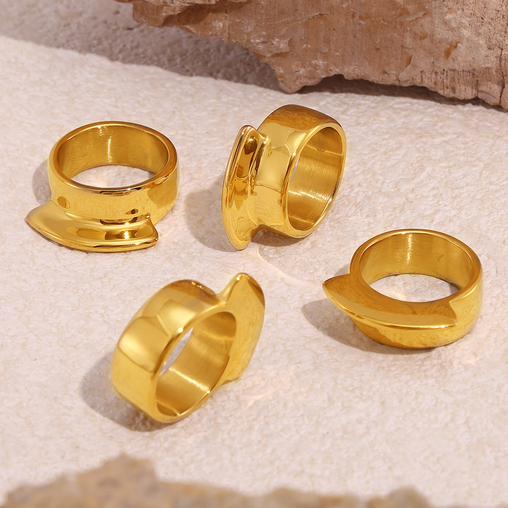 GEOMETRIC CONVEX RING