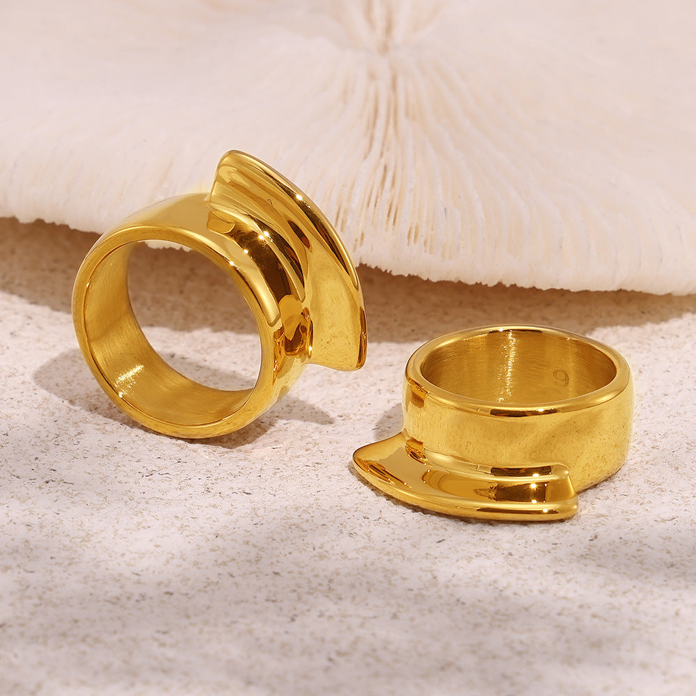 GEOMETRIC CONVEX RING