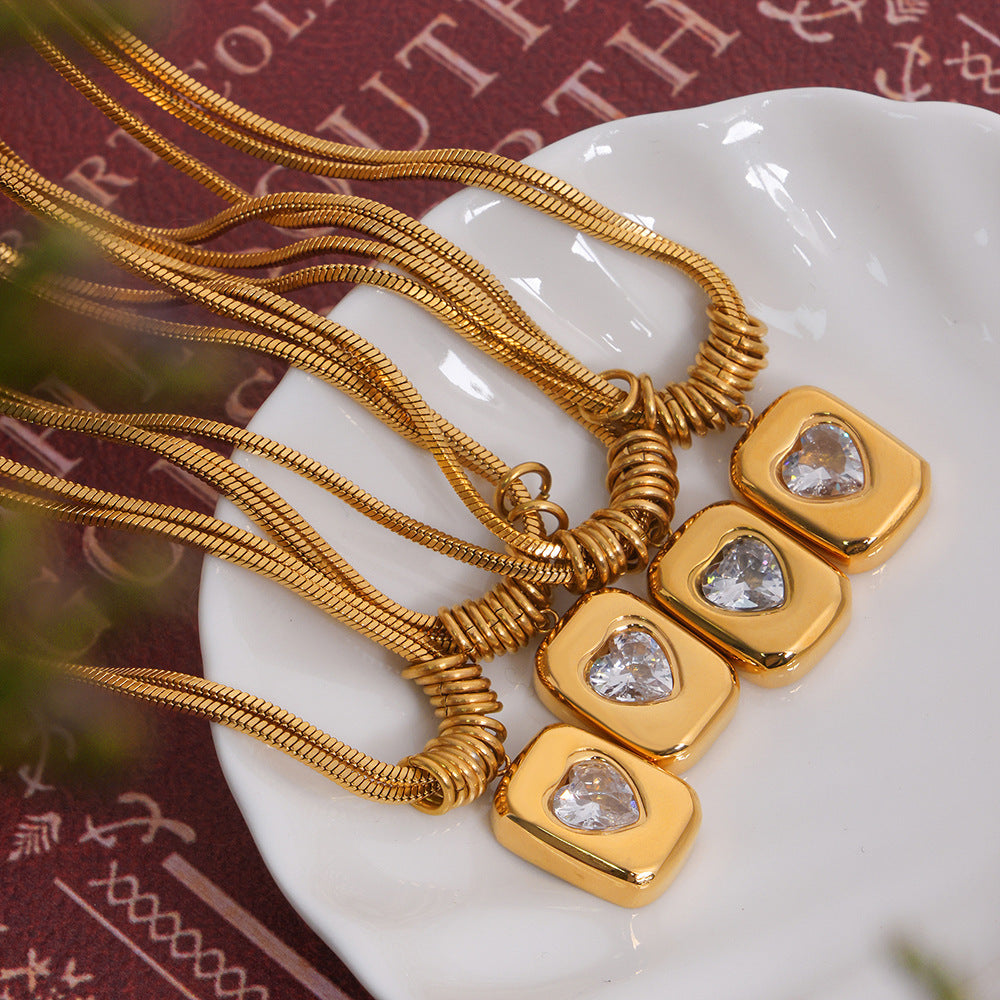 GEOMETRIC PEACH HEART LOVE PENDANT NECKLACE