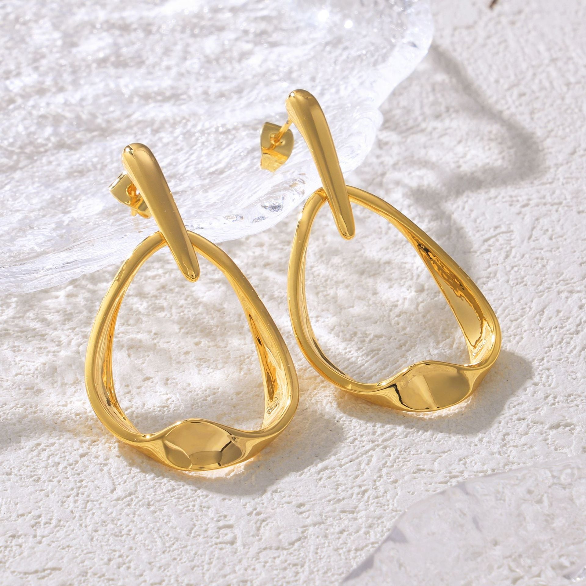GEOMETRIC ELLIPTICAL EARRINGS