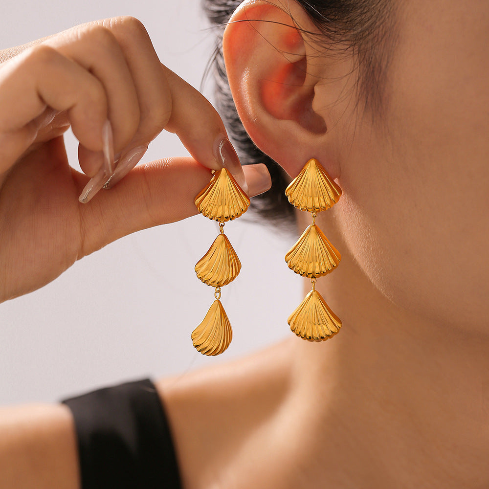 GEOMETRIC SHELL EARRINGS