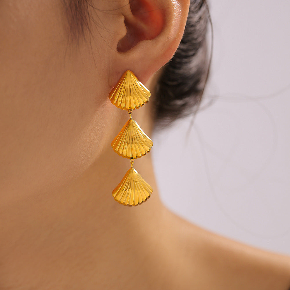 GEOMETRIC SHELL EARRINGS