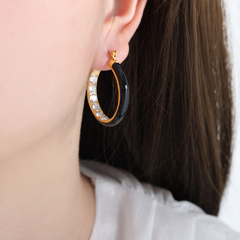 FULL ROUND EARRINGS