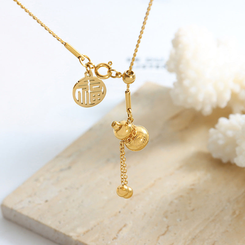 GOURD TASSEL NECKLACE