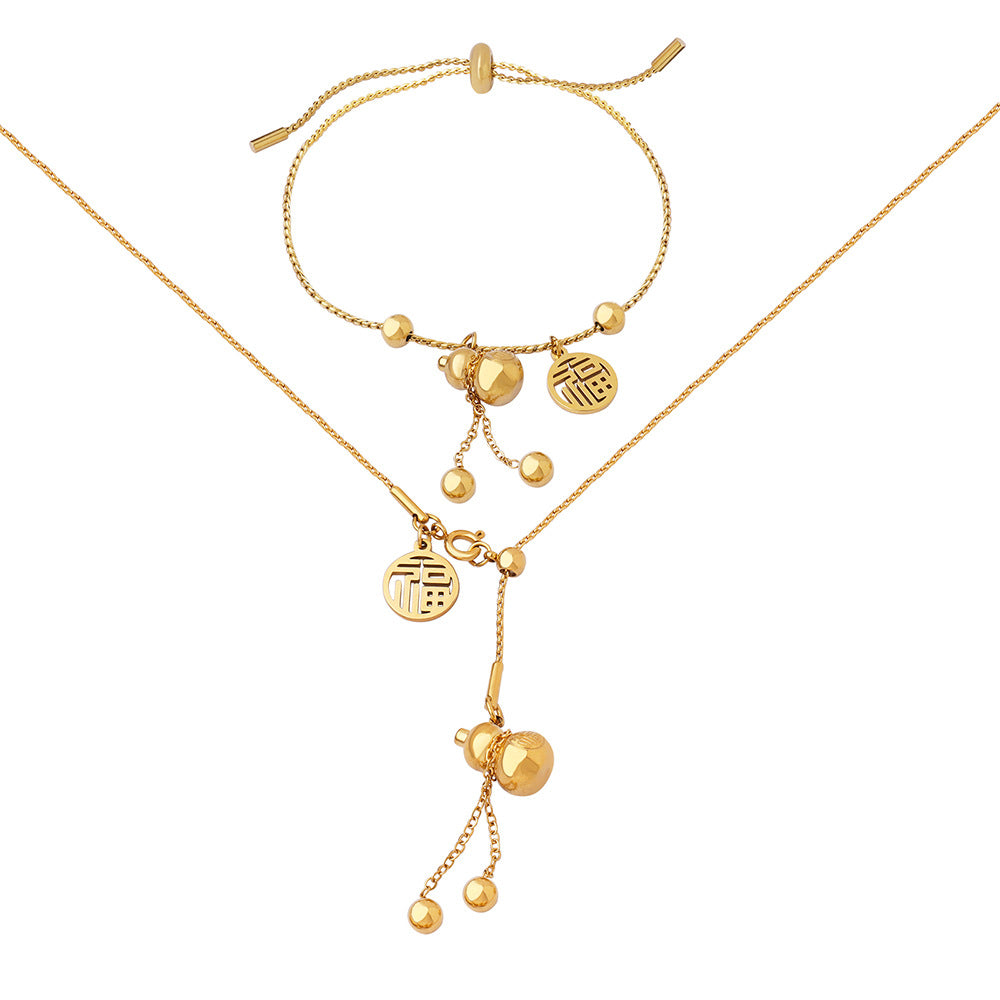 GOURD TASSEL NECKLACE