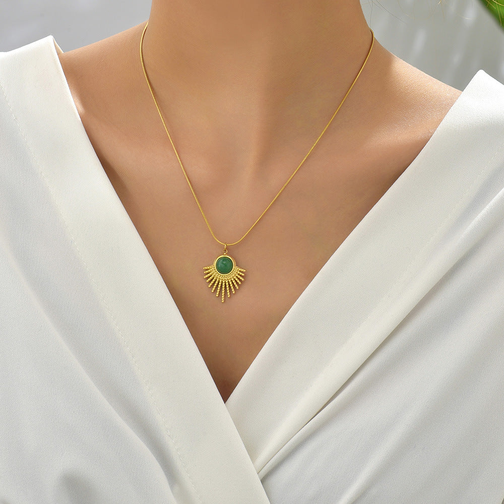 EMERALD PERSONALITY NECKLACE