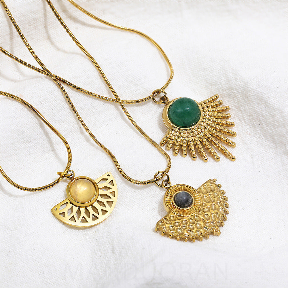 EMERALD PERSONALITY NECKLACE