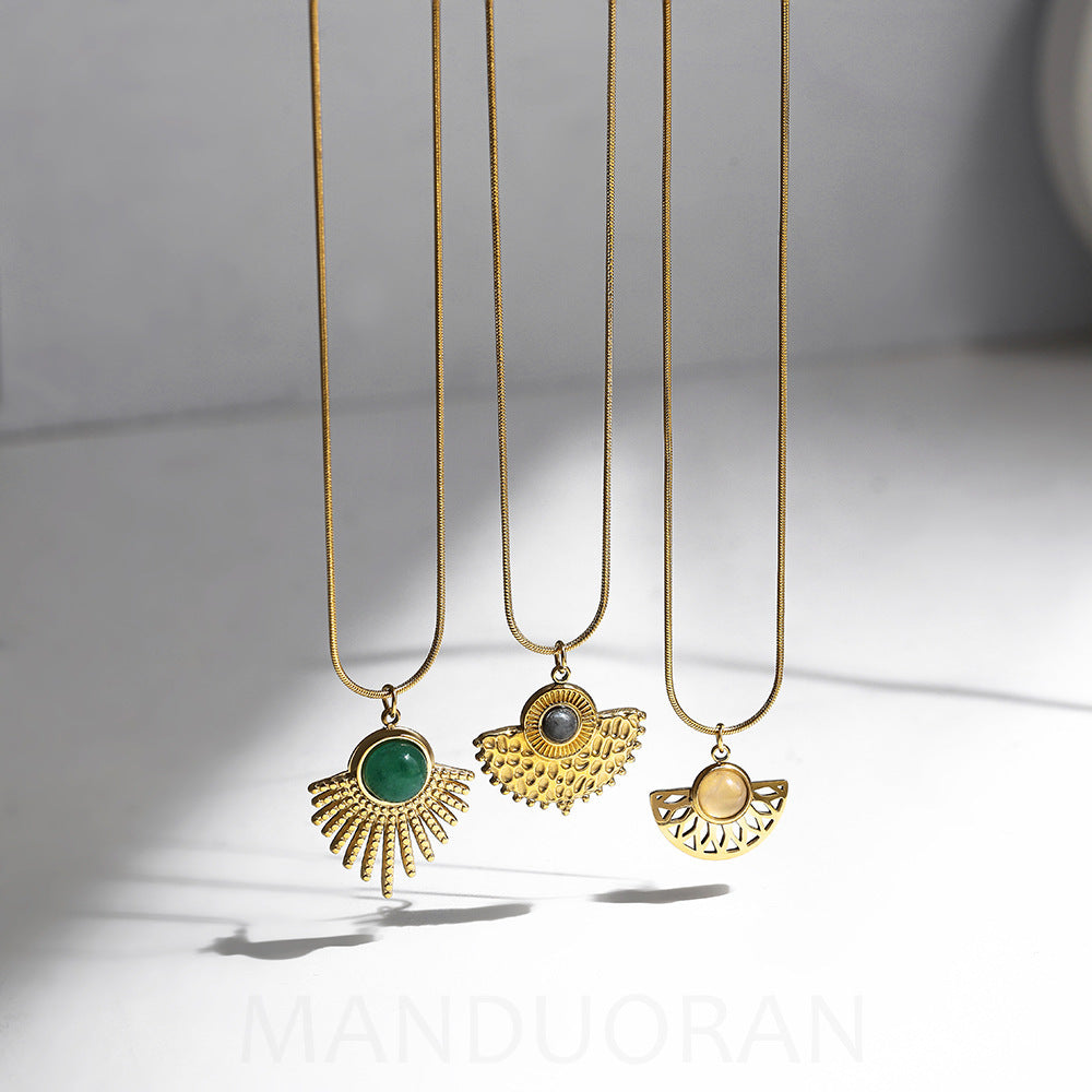 EMERALD PERSONALITY NECKLACE