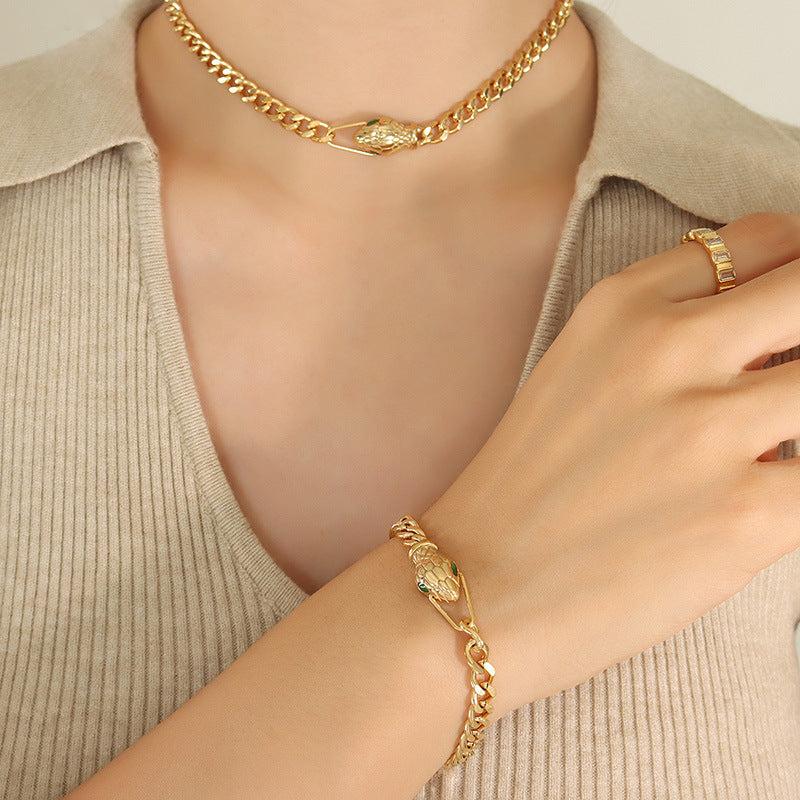 GREEN EYED SNAKE NECKLACE