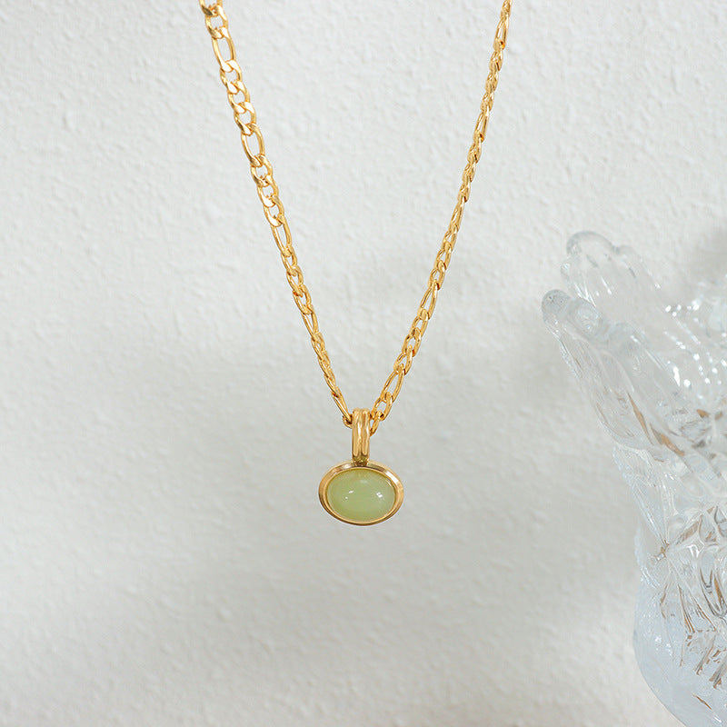GREEN STONE NECKLACE