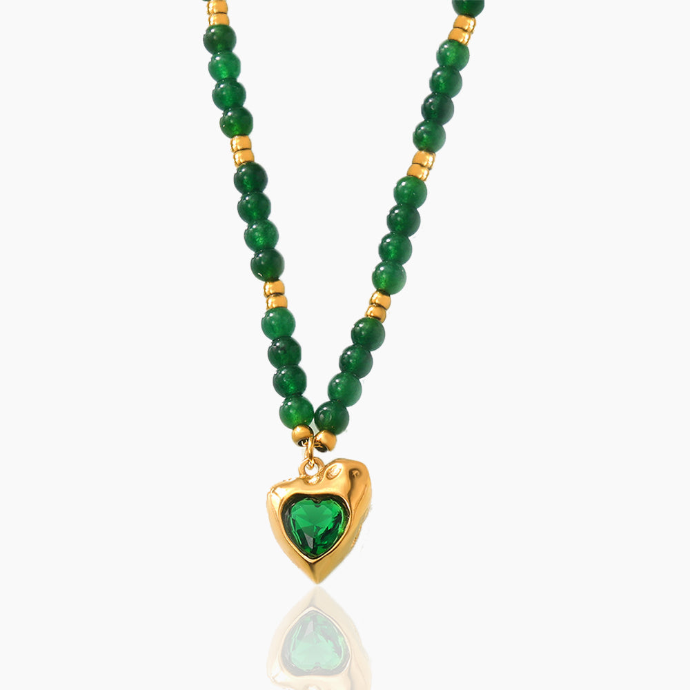 GREEN STONE NECKLACE