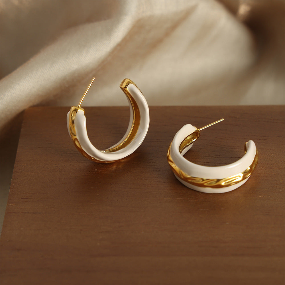 HALF CIRCLE C-SHAPED EARRINGS