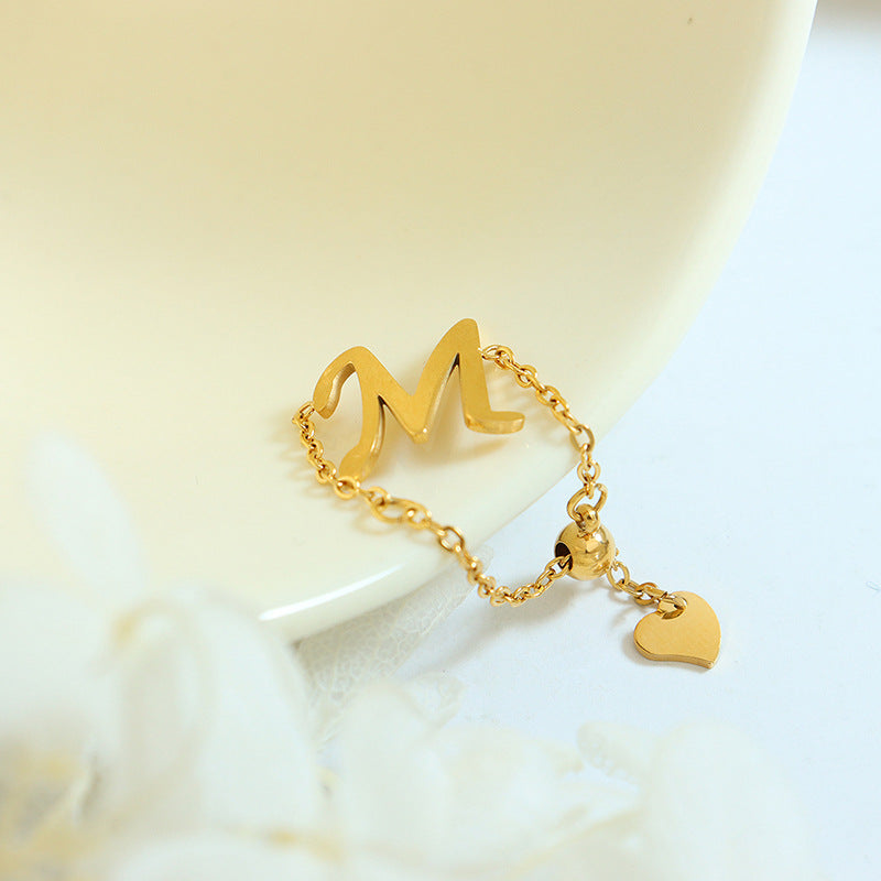 ADJUSTABLE SIZE M-LETTER RING