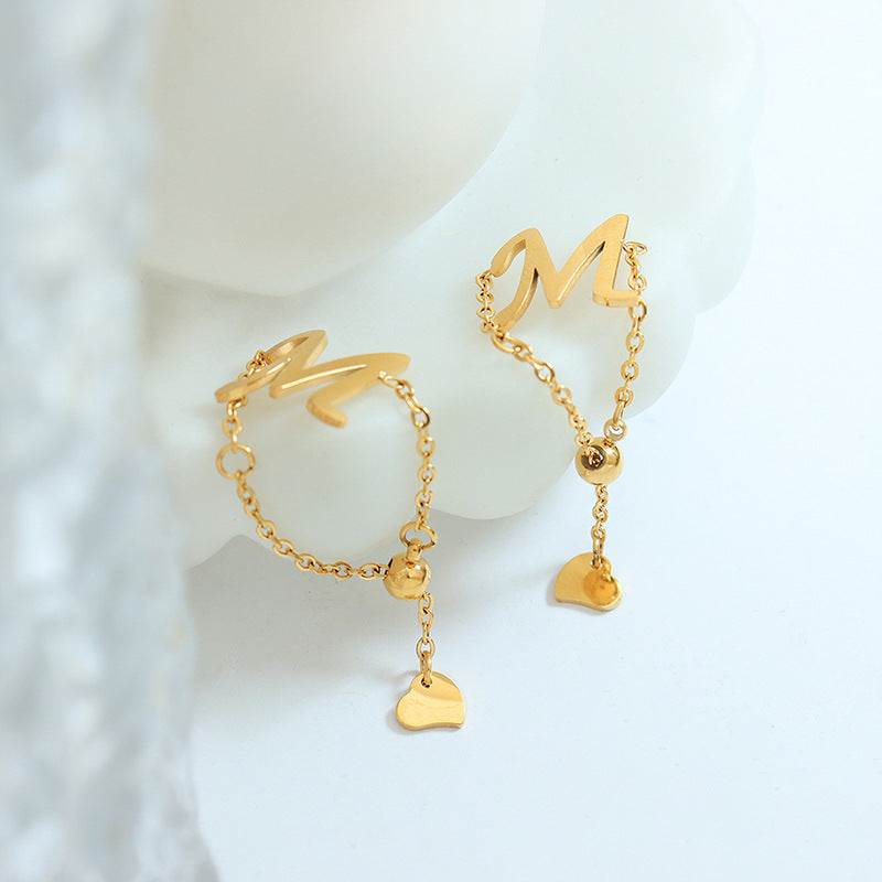 ADJUSTABLE SIZE M-LETTER RING