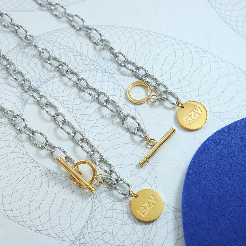 HIP HOP THICK CHAIN ROUND CARD PENDANT NECKLACE