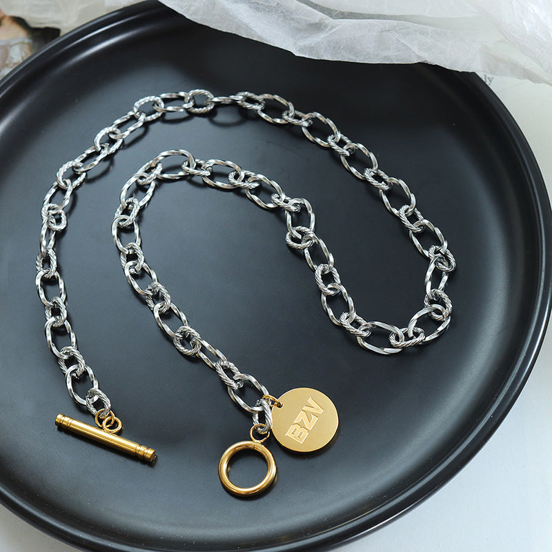 HIP HOP THICK CHAIN ROUND CARD PENDANT NECKLACE