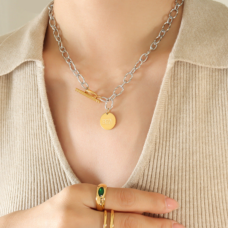 HIP HOP THICK CHAIN ROUND CARD PENDANT NECKLACE