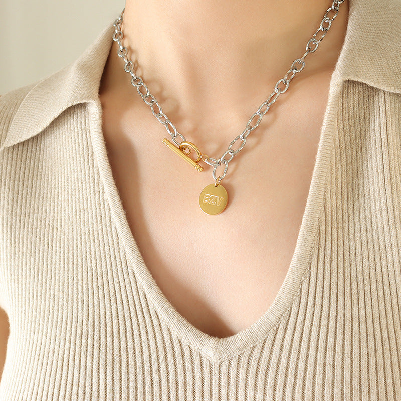 HIP HOP THICK CHAIN ROUND CARD PENDANT NECKLACE