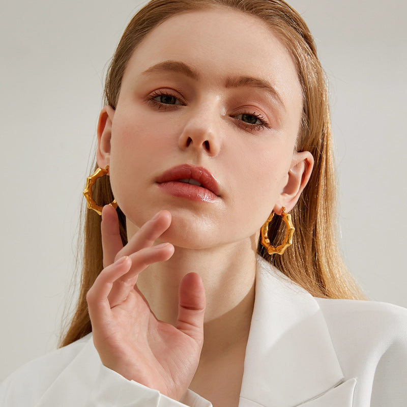 HOLLOW BAMBOO EARRINGS