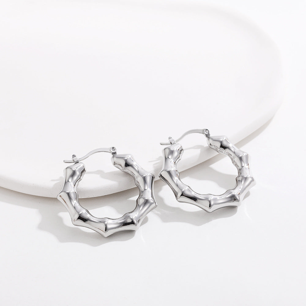 HOLLOW BAMBOO EARRINGS