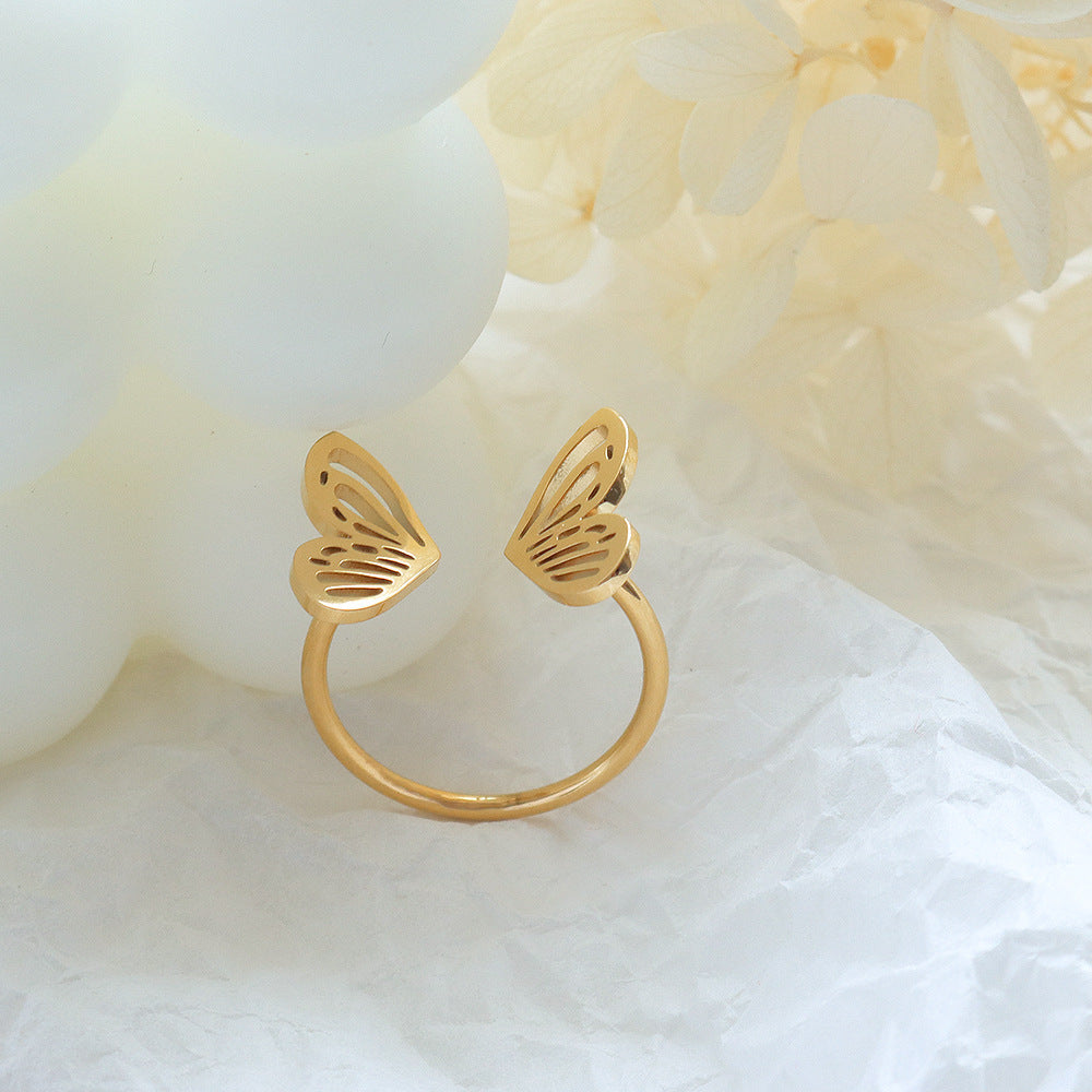 HOLLOW BUTTERFLY RING