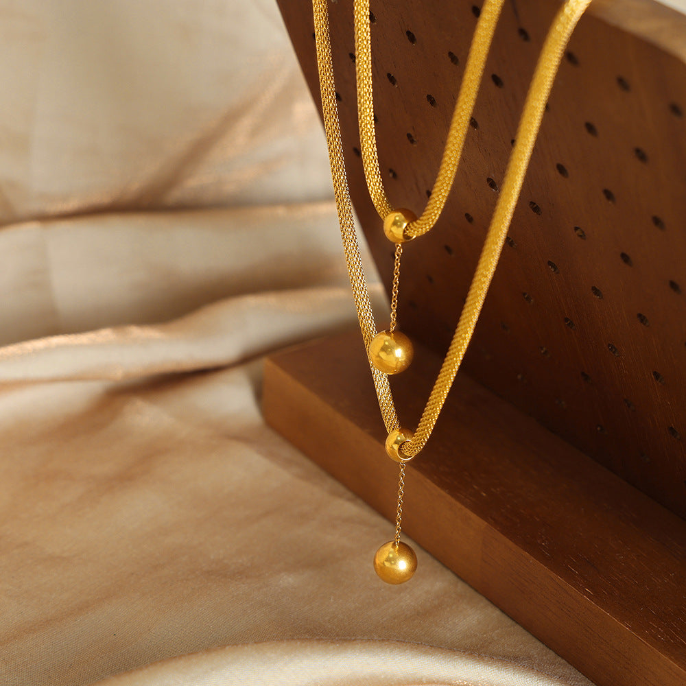 HOLLOW WOVEN CHAIN NECKLACE