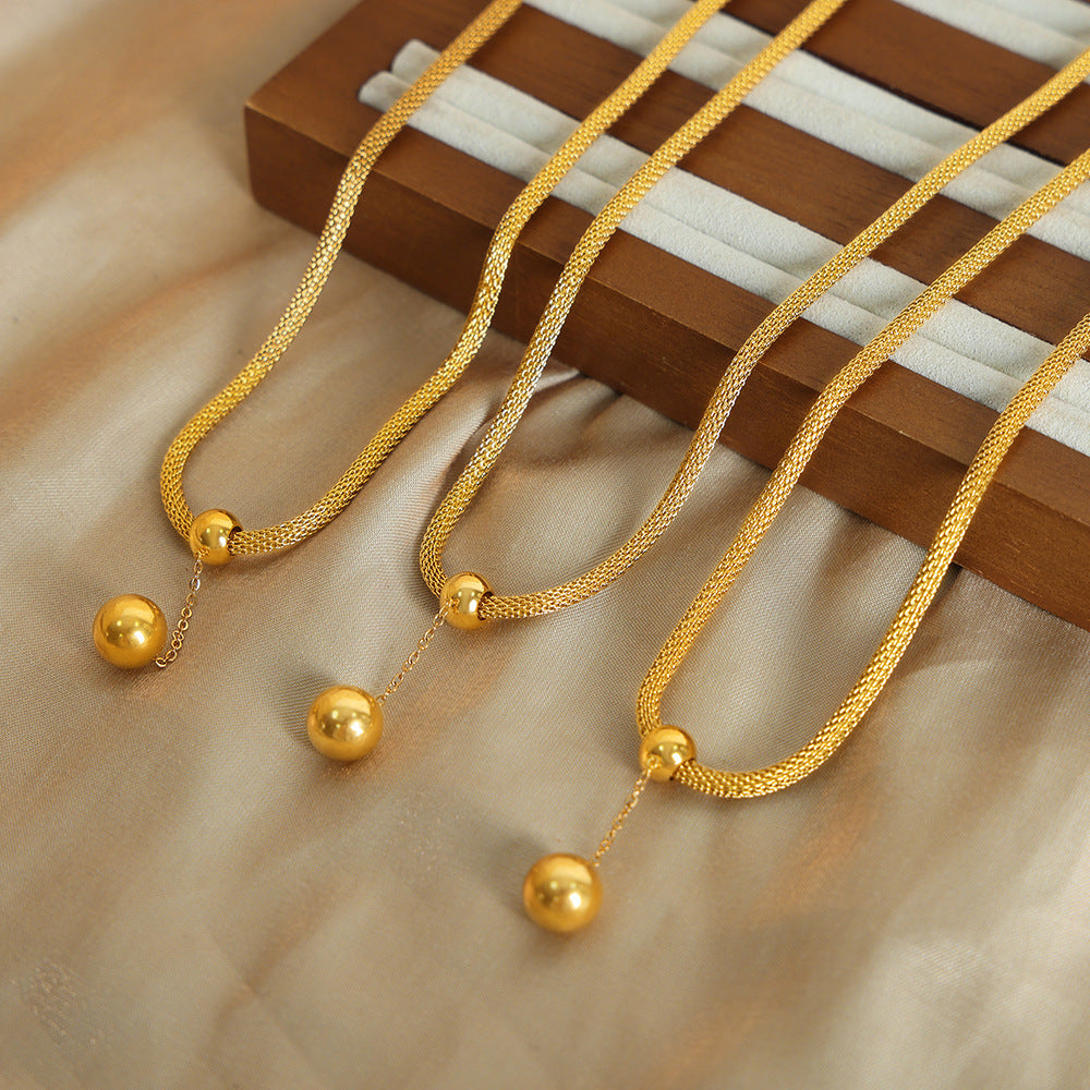 HOLLOW WOVEN CHAIN NECKLACE