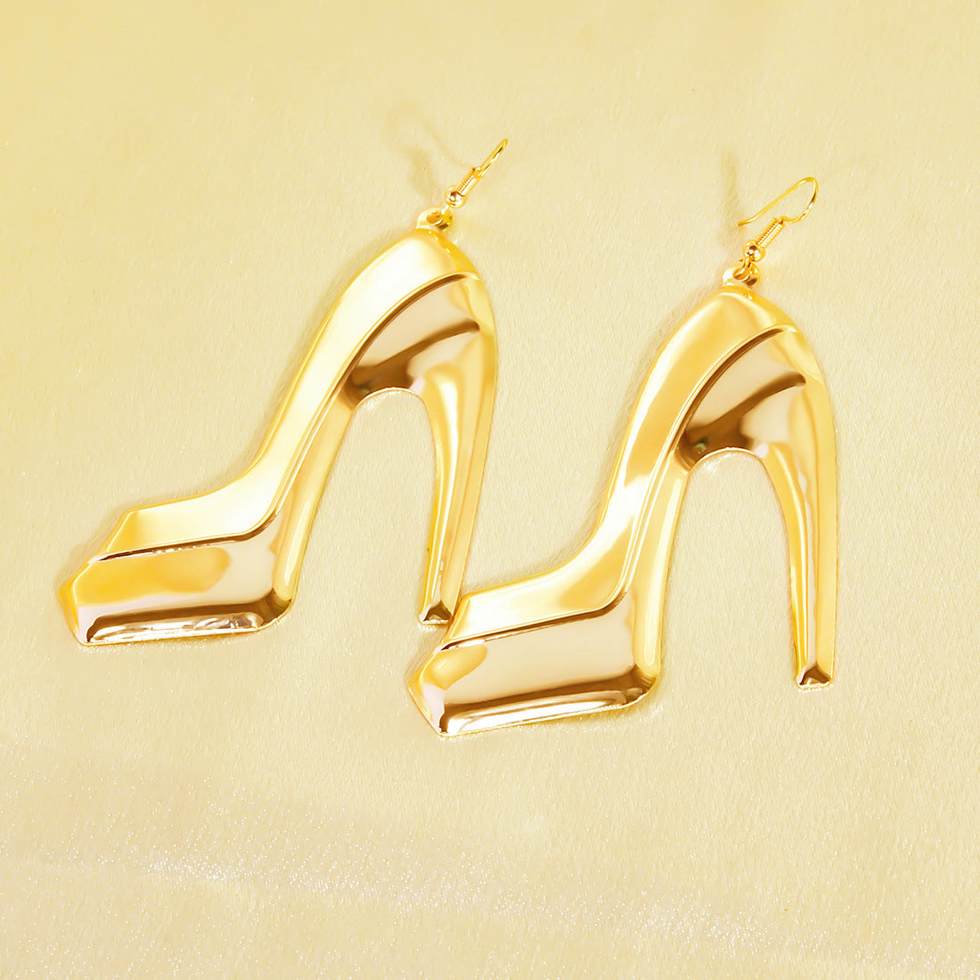 High heels earrings
