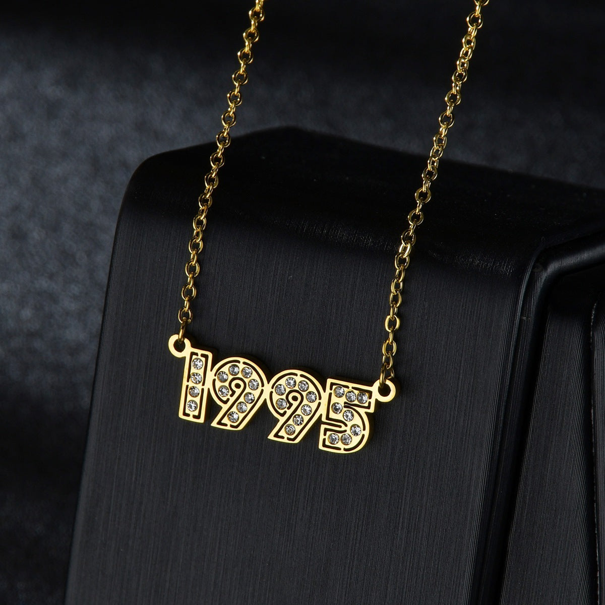 FLASH DIGITAL NECKLACE