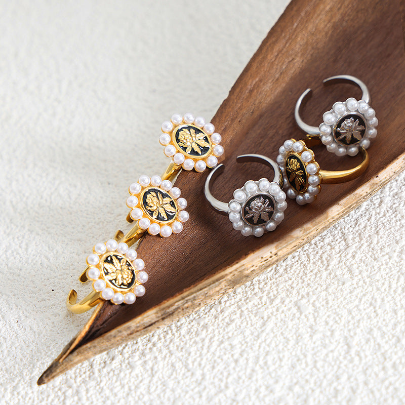 IMITATION PEARL FLOWER RING