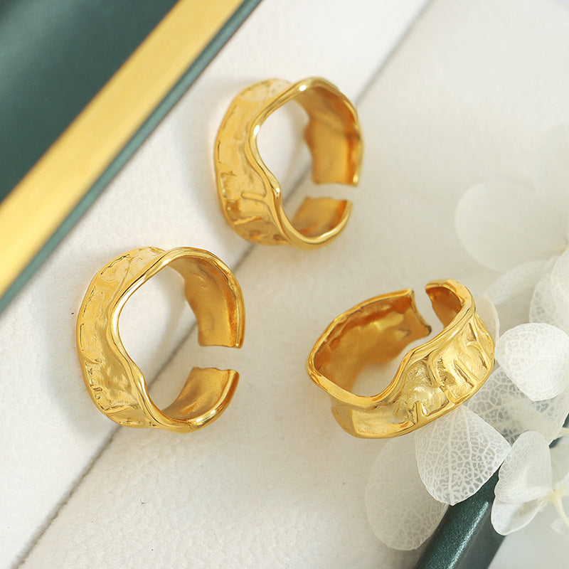 IRREGULAR WRINKLE RING