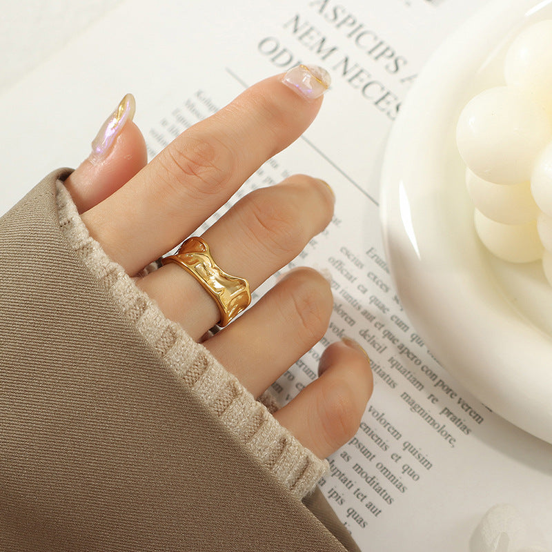 IRREGULAR WRINKLE RING