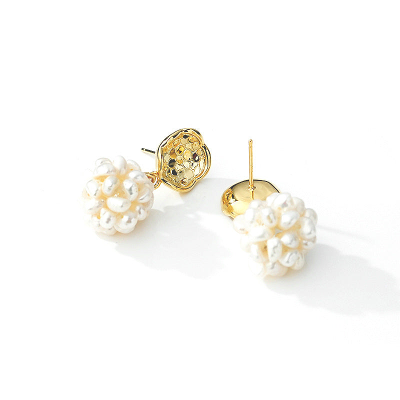 Irregular pearl retro earrings
