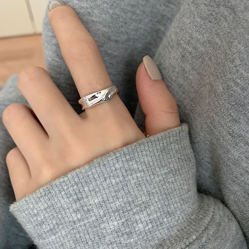 Irregular concave convex design ring