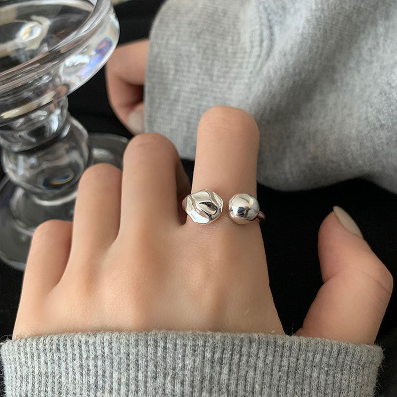 Irregular concave convex design ring