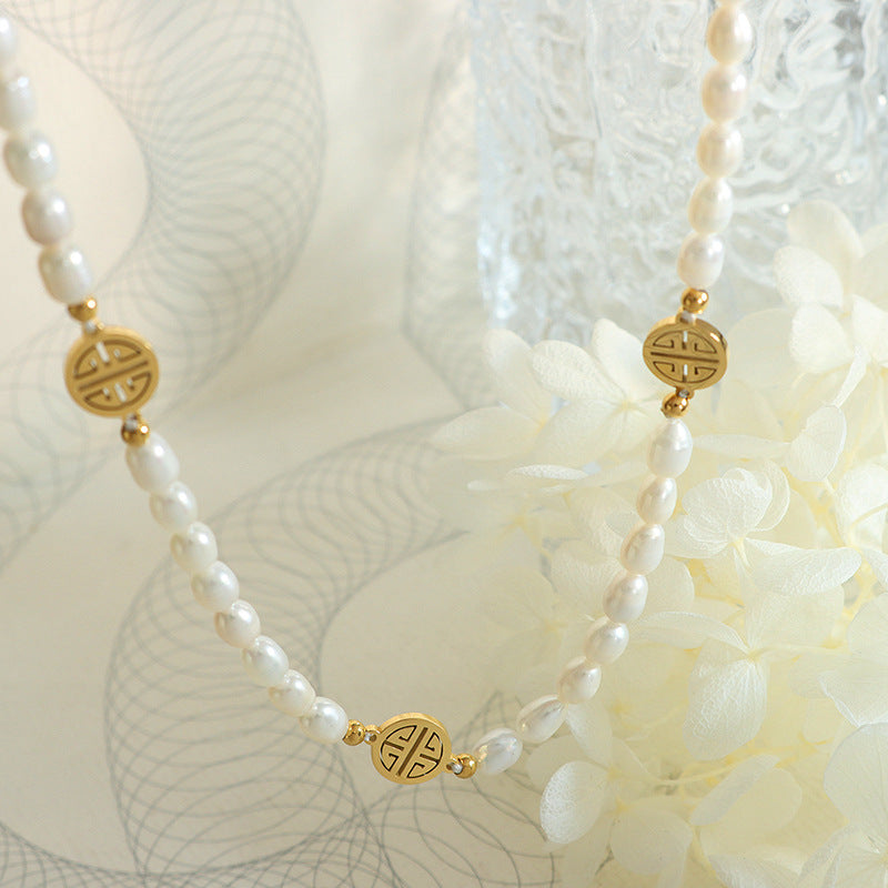 JOYFUL PEARL NECKLACE