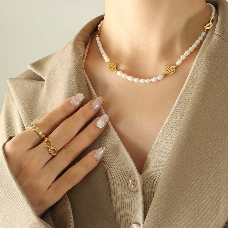 JOYFUL PEARL NECKLACE