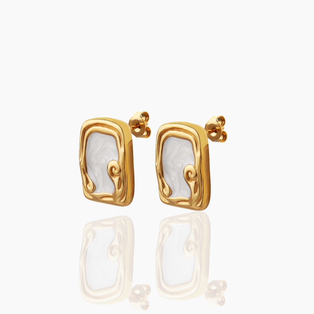 LACE ENAMEL EARRINGS