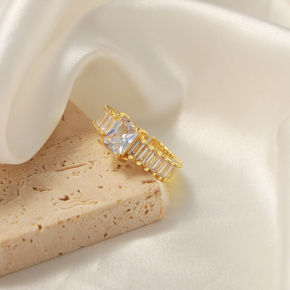 LIGHT LUXURY RING OPENING RING