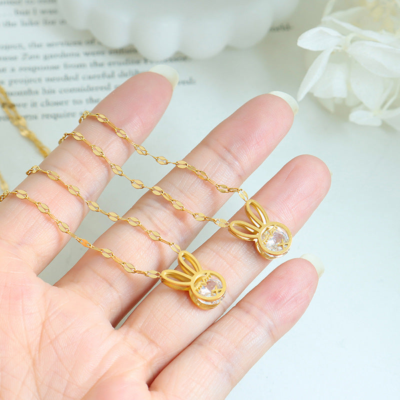 LITTLE RABBIT PENDANT BRIGHT STONE NECKLACE