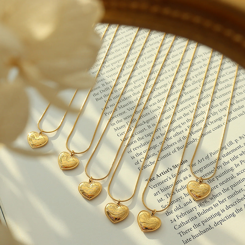 LOVE LETTER NECKLACE