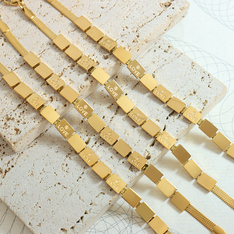 LOVE PRINTED BRACELET