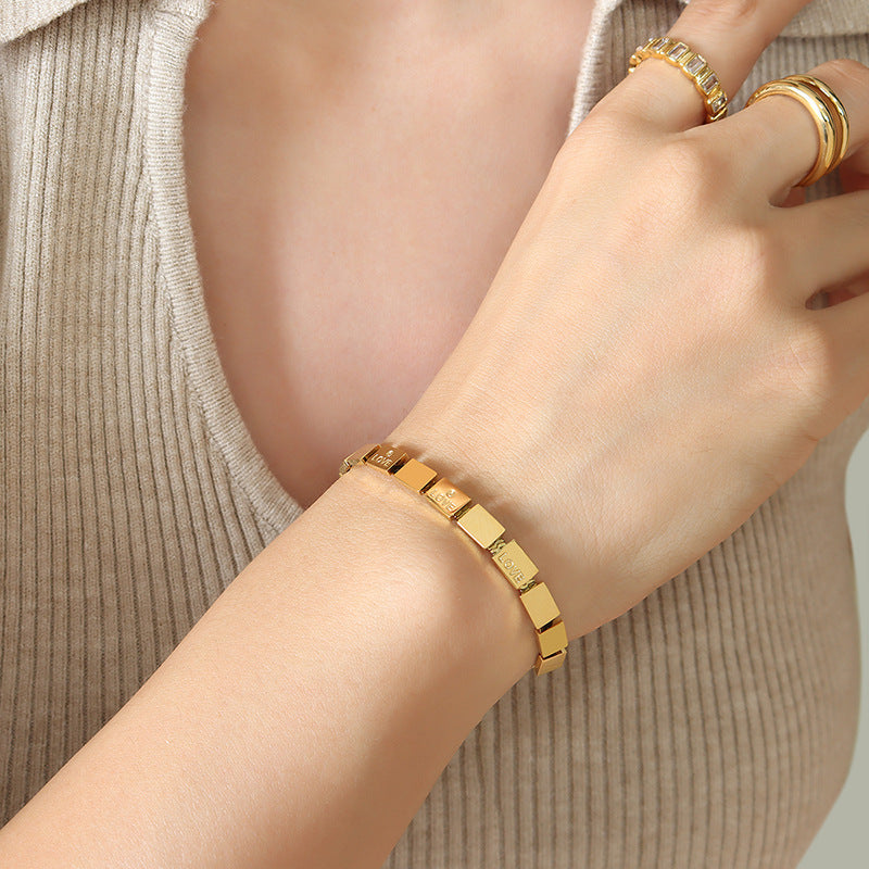 LOVE PRINTED BRACELET