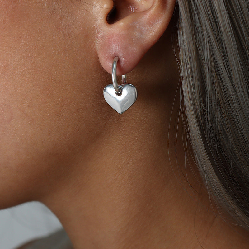 METAL HEART-SHAPED EARRINGS