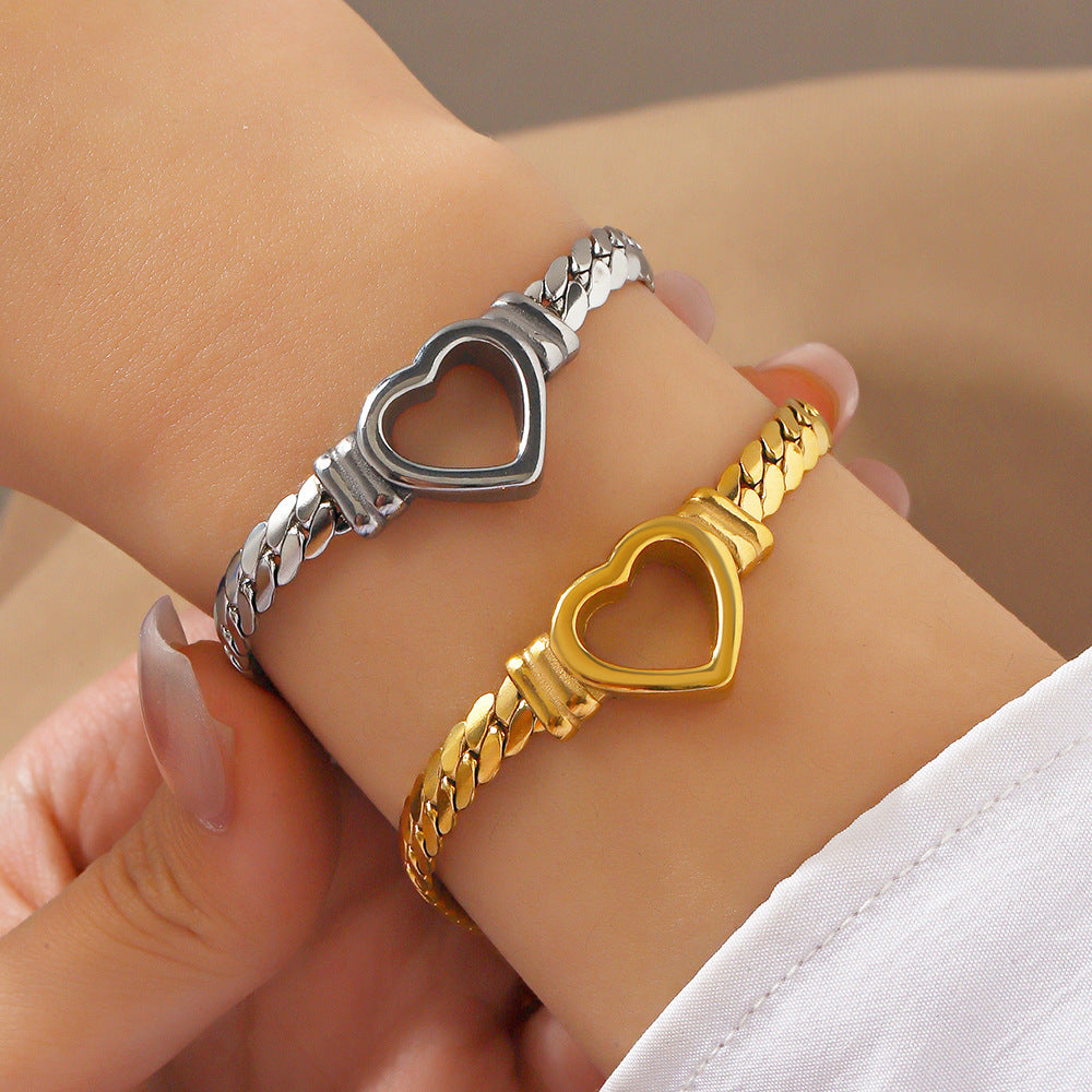 MINIMALIST HOLLOW HEART BRACELET