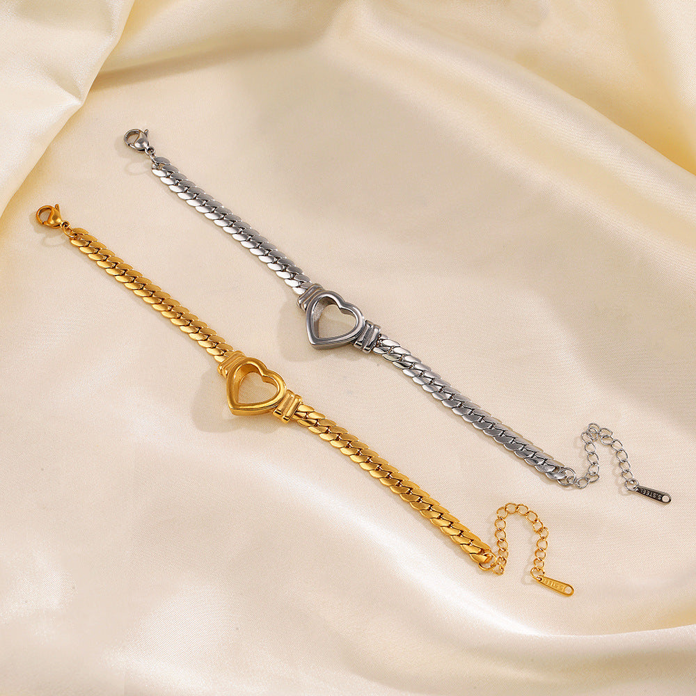 MINIMALIST HOLLOW HEART BRACELET