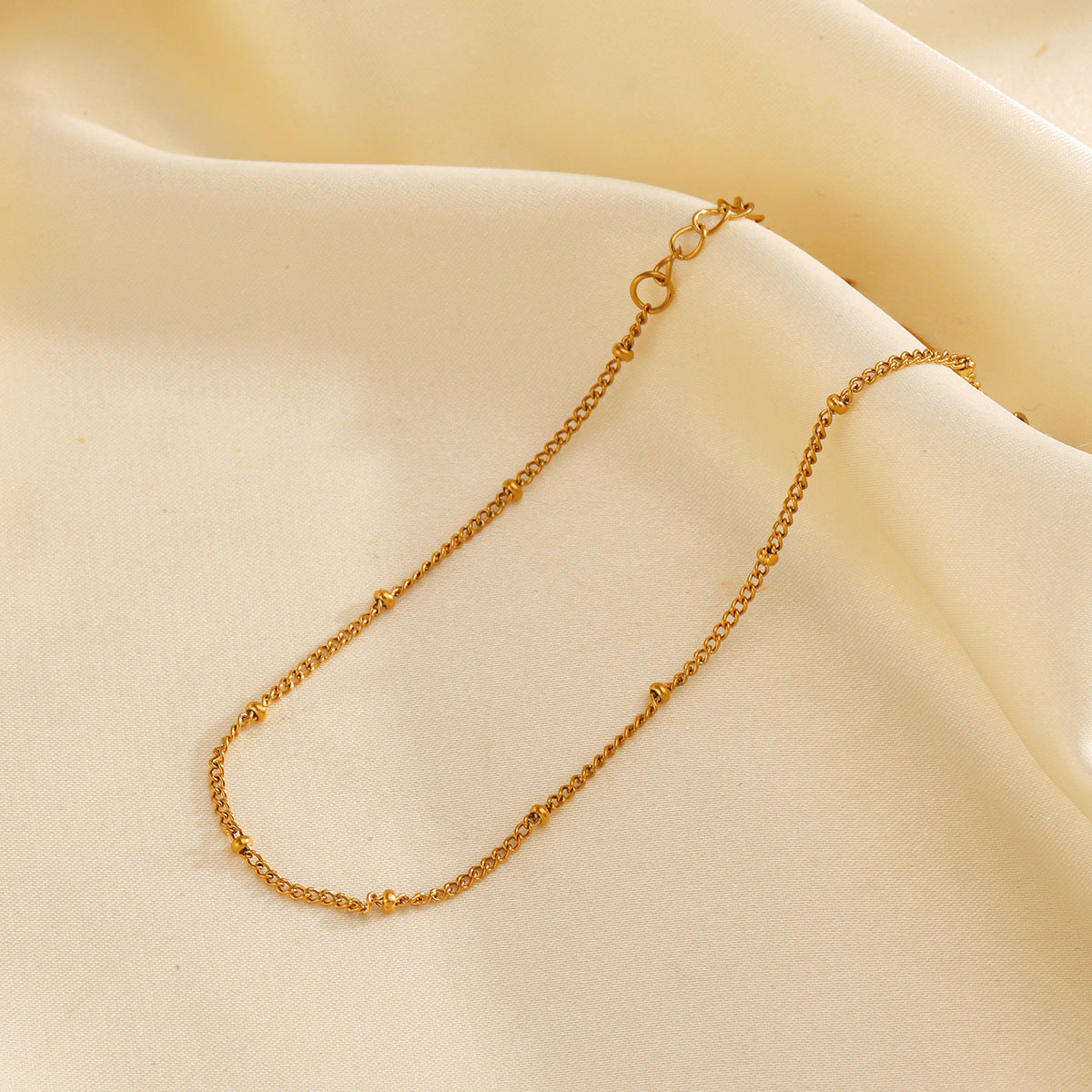 MINIMALLY DESIGNED ANKLE CHAIN