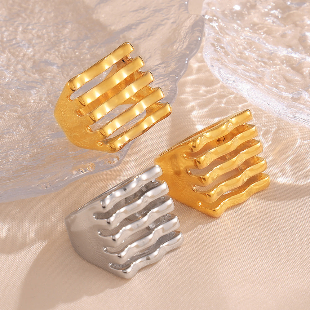 MULTI LAYER HOLLOW SQUARE RING