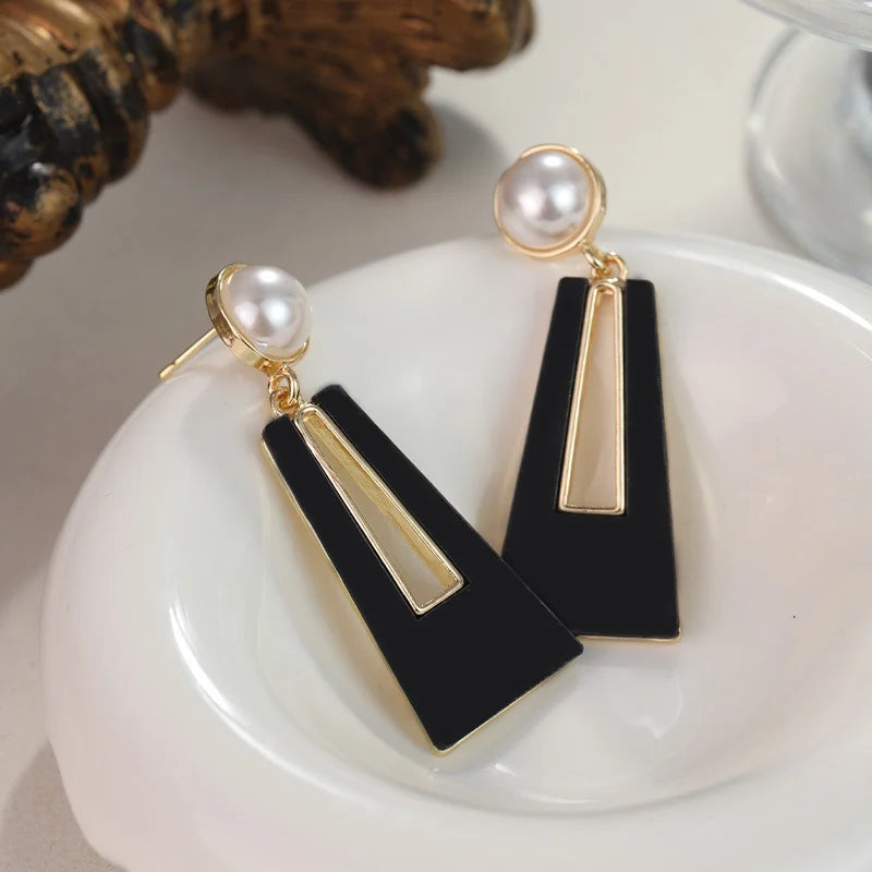 Minimalist Geometric earrings | Daily Wear